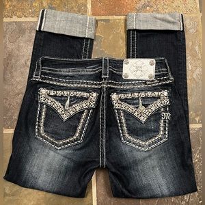 Miss Me Mid Rise Crop Size 26